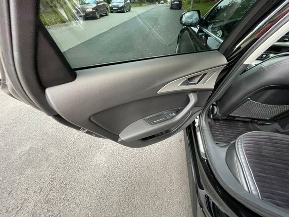 2015 Audi A6 IV (C7) Рестайлинг, чёрный, 1999999 рублей - вид 16