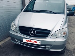 2014 Mercedes-Benz Vito 113 CDI L2 II (W639) Рестайлинг, серебристый, 2100000 рублей, вид 1