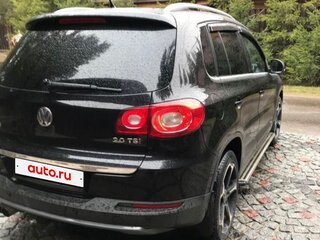 2009 Volkswagen Tiguan I, чёрный, 1350000 рублей, вид 3