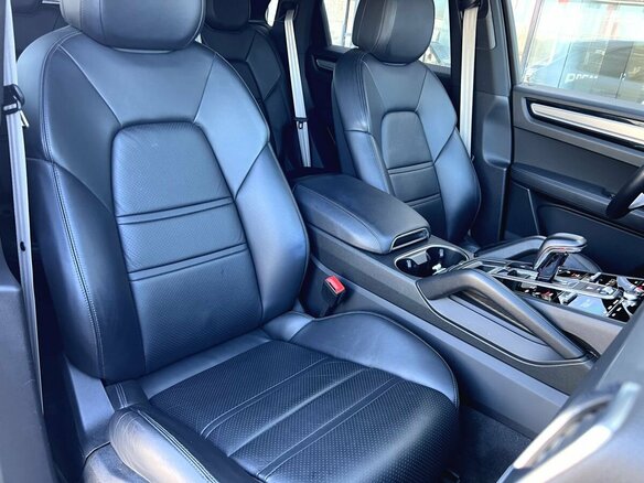 2021 Porsche Cayenne III, серый, 7750000 рублей - вид 30