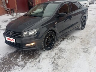 2016 Volkswagen Polo V Рестайлинг, серый, 780000 рублей, вид 1