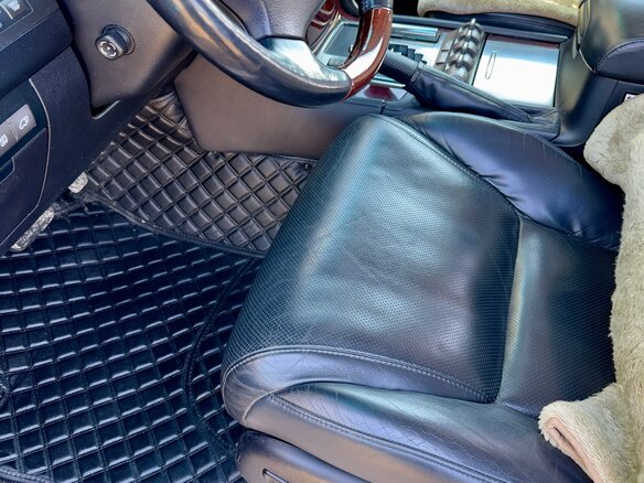 2011 Lexus LX 570 III, чёрный, 3800000 рублей - вид 33