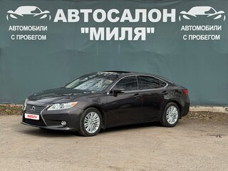 Lexus ES 250 VI