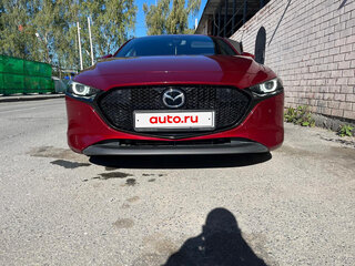 2019 Mazda 3 IV (BP), красный, 2300000 рублей, вид 2