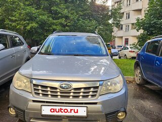 2012 Subaru Forester III Рестайлинг, серебристый, 1300000 рублей, вид 2