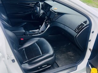 2011 Hyundai Sonata VI (YF), белый, 880000 рублей, вид 5