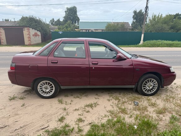 2005 Lada (ВАЗ) 2110, пурпурный - вид 3