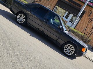 1993 Mercedes-Benz 190 (W201), чёрный, 400400 рублей, вид 1