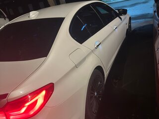 2017 BMW 5 серии 530i xDrive VII (G30/G31/G38), белый, 3000000 рублей, вид 5