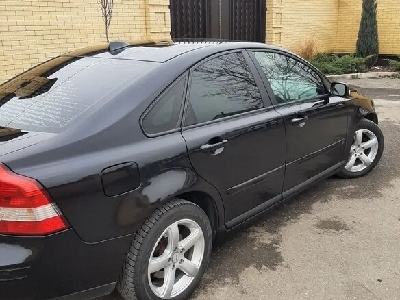 2005 Volvo S40 II, чёрный, 650000 рублей - вид 3