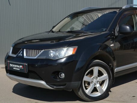 Mitsubishi Outlander II