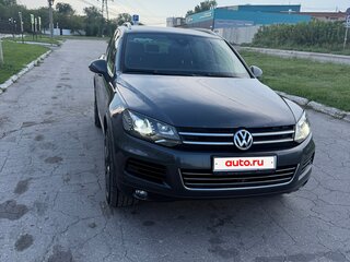2013 Volkswagen Touareg II, серый, 1900000 рублей, вид 1