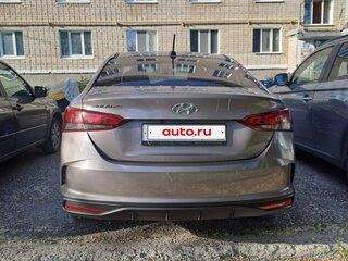 2020 Hyundai Solaris II, коричневый, 1370000 рублей, вид 2