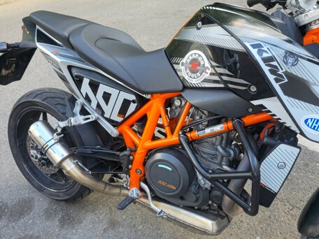 2014 KTM 690 Duke, оранжевый, 369990 рублей, вид 4