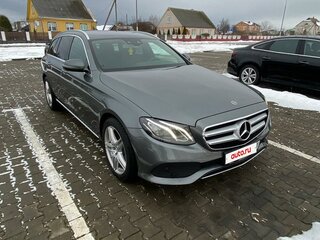 2017 Mercedes-Benz E-Класс 220 d V (W213, S213, C238), серый, 1930000 рублей, вид 3