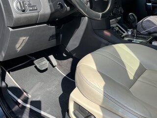 2011 Land Rover Discovery IV, чёрный, 1750000 рублей, вид 3