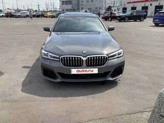 2021 BMW 5 серии 520i VII (G30/G31/G38) Рестайлинг, серый, 4500000 рублей, вид 2