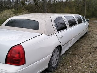 2004 Lincoln Town Car III Рестайлинг, белый, 700000 рублей, вид 2