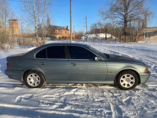 2001 BMW 5 серии 525i IV (E39) Рестайлинг, зелёный, 850000 рублей, вид 4