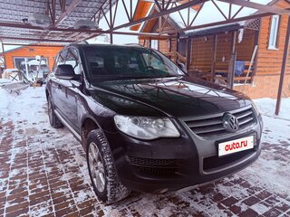 2008 Volkswagen Touareg I Рестайлинг, чёрный, 1050000 рублей, вид 1