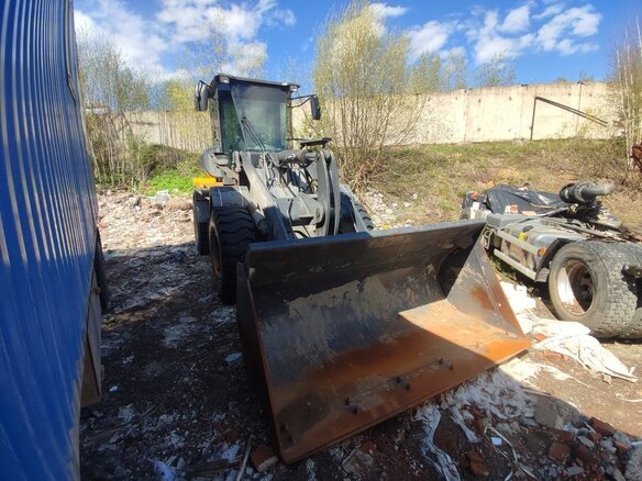 2024 XCMG LW330RU, жёлтый, 4451000 рублей - вид 7