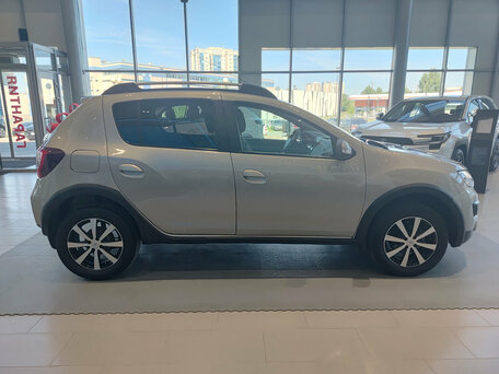 2017 Renault Sandero Stepway II, бежевый, 892000 рублей, вид 4