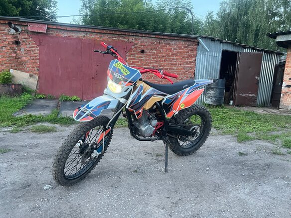 2021 BSE Z1, белый, 77000 рублей