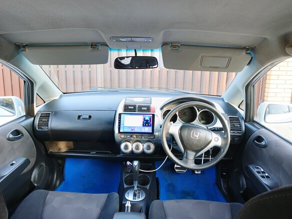 2006 Honda Fit I, белый, 475000 рублей - вид 14