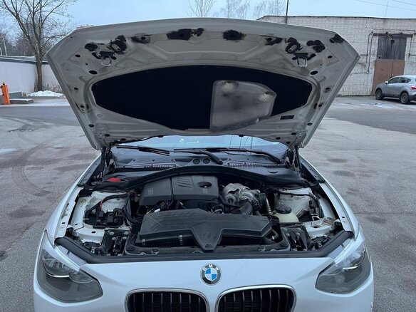 2013 BMW 1 серии 116i II (F20/F21), белый, 1250000 рублей - вид 17