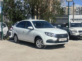 2023 Lada (ВАЗ) Granta I Рестайлинг, белый, 699000 рублей, вид 3