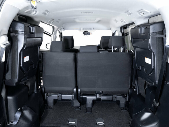 2017 Toyota Noah III (R80), серый, 1799800 рублей - вид 26