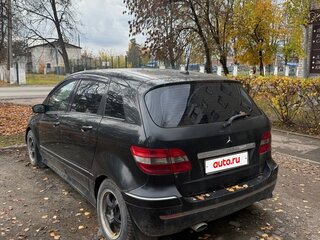 2008 Mercedes-Benz B-Класс 200 I (W245), чёрный, 470000 рублей, вид 3