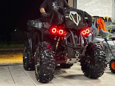 2016 BRP Can-Am Renegade X MR 1000R, чёрный, 1300000 рублей, вид 2