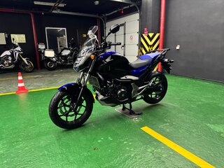 2018 Honda NC 750S, синий, 875000 рублей, вид 4