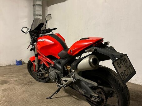 2013 Ducati Monster 696, красный, 495000 рублей, вид 5