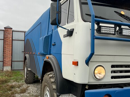 2001 КамАЗ 5321, голубой, 1700000 рублей, вид 3