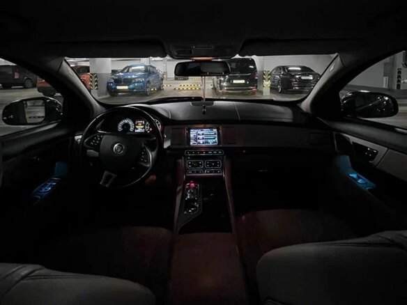 2012 Jaguar XF I Рестайлинг, коричневый, 1400000 рублей - вид 6