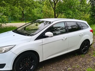 2017 Ford Focus III Рестайлинг, белый, 700000 рублей, вид 5
