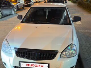 2011 Lada (ВАЗ) Priora I, белый, 260000 рублей, вид 3