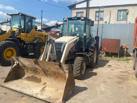 2020 UMG TLB825, 4750000 рублей, вид 1