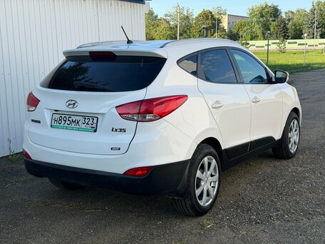 2011 Hyundai ix35 I, белый, 1210000 рублей, вид 3