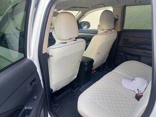 2014 Mitsubishi Outlander III, белый, 1950000 рублей, вид 3