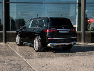 2026 Mercedes-Benz Maybach GLS 600 I Рестайлинг, чёрный, 30500000 рублей, вид 2