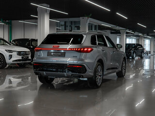 2026 Audi Q5 L III (GU), серый, 6300000 рублей, вид 5