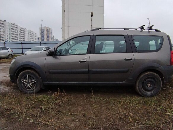 2021 Lada (ВАЗ) Largus Cross I, серый, 1200000 рублей - вид 2