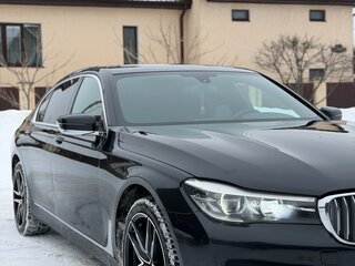 2017 BMW 7 серии Long 725Ld VI (G11/G12), чёрный, 2650000 рублей, вид 2