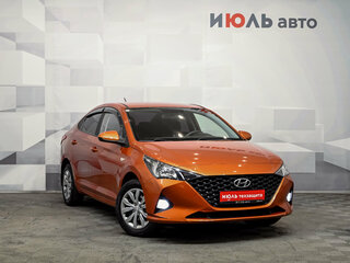 2022 Hyundai Solaris II Рестайлинг, оранжевый, 1600000 рублей, вид 3