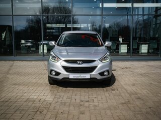 2014 Hyundai ix35 I Рестайлинг, серебристый, 1000000 рублей, вид 3