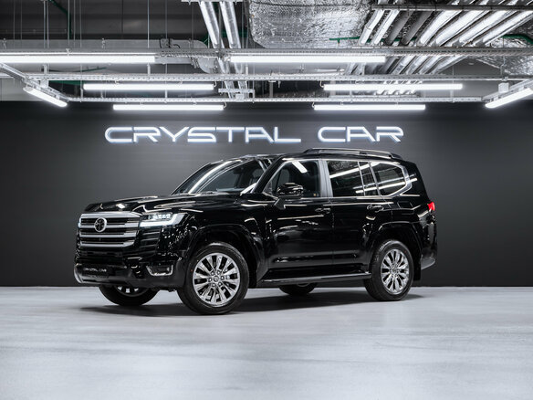 2026 Toyota Land Cruiser 300 Series, чёрный