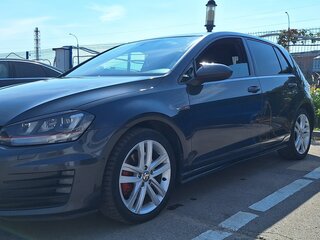 2014 Volkswagen Golf GTI VII, серый, 1850000 рублей, вид 1